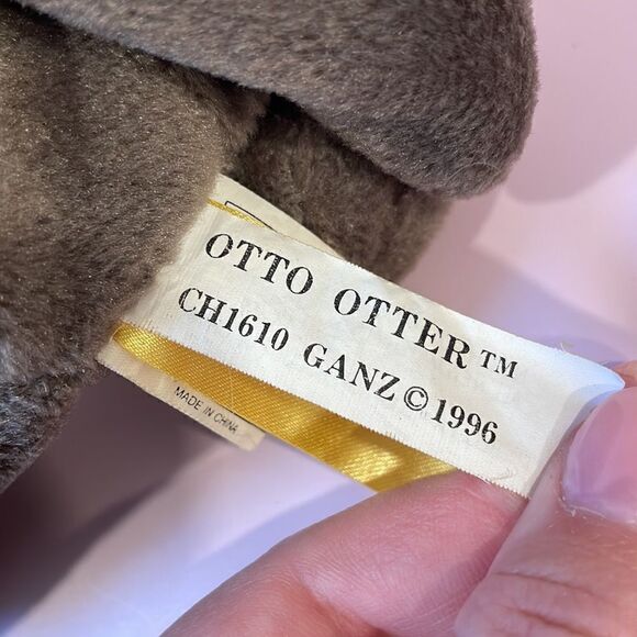 Vintage 1998 GANZ Otto the Otter with Starfish Good Used Condition 7.5” long - Picture 9 of 11